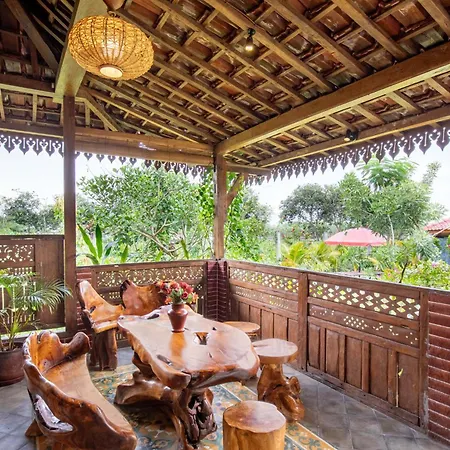 Javalo Villa Lombok Sengkol Exterior photo
