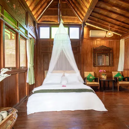 Javalo Villa Lombok Sengkol Exterior photo